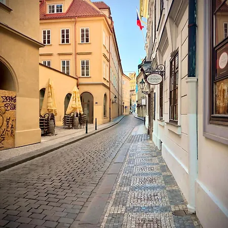 Charles Bridge, Old Town3 Min Walk Private H Séjour chez l'habitant